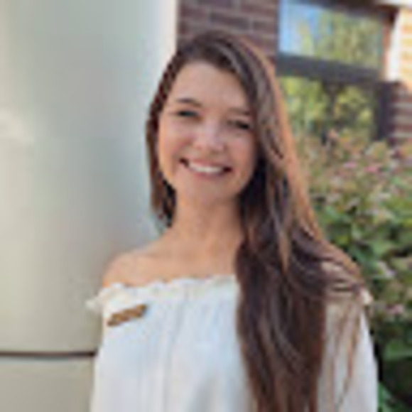 Meet your Posher, Brittany - Picture 1 of 1